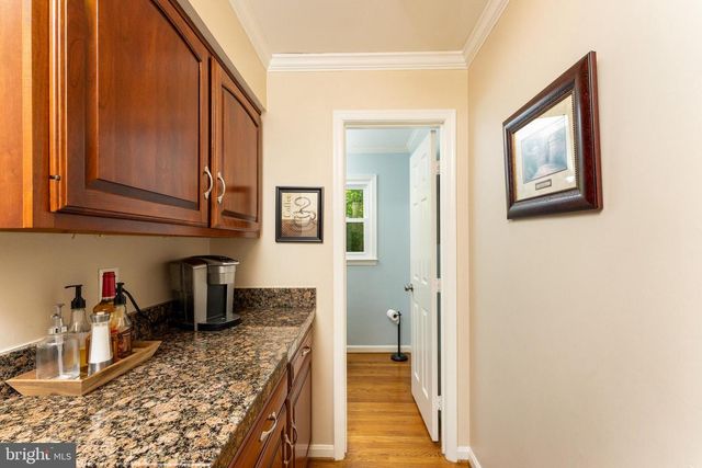 12760 QUARTERHORSE LN, Woodbridge, VA 22192