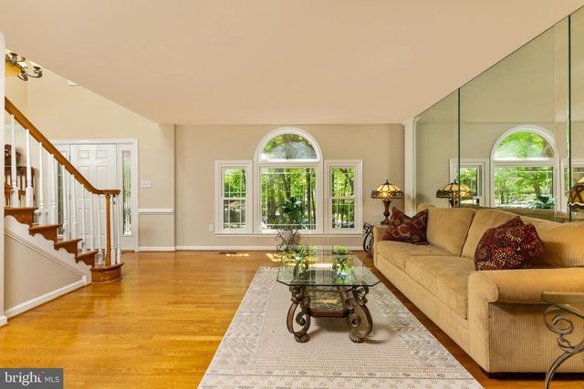 12760 QUARTERHORSE LN, Woodbridge, VA 22192