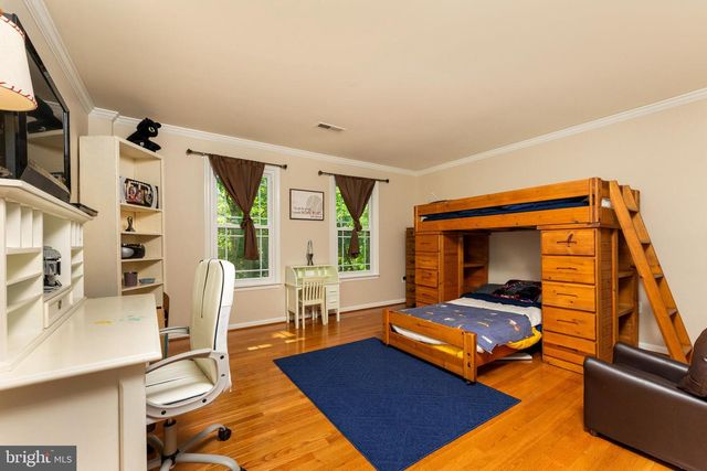 12760 QUARTERHORSE LN, Woodbridge, VA 22192