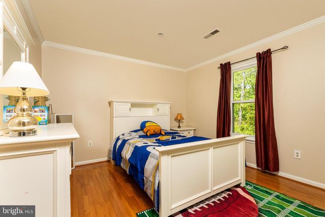 12760 QUARTERHORSE LN, Woodbridge, VA 22192