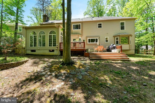 12760 QUARTERHORSE LN, Woodbridge, VA 22192