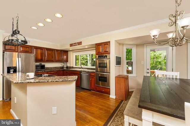12760 QUARTERHORSE LN, Woodbridge, VA 22192