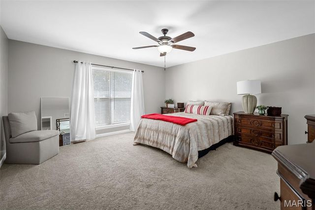 3416 Sun Bear Court 830C, Wentzville, MO 63385