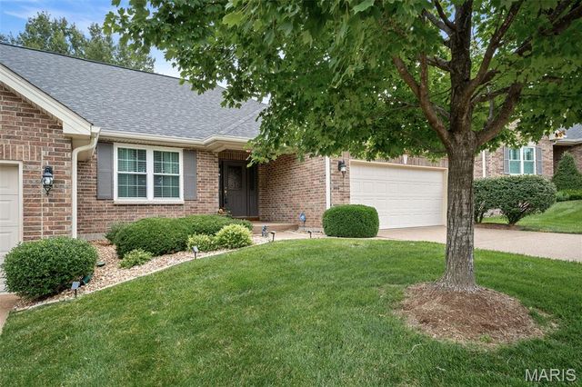 3416 Sun Bear Court 830C, Wentzville, MO 63385