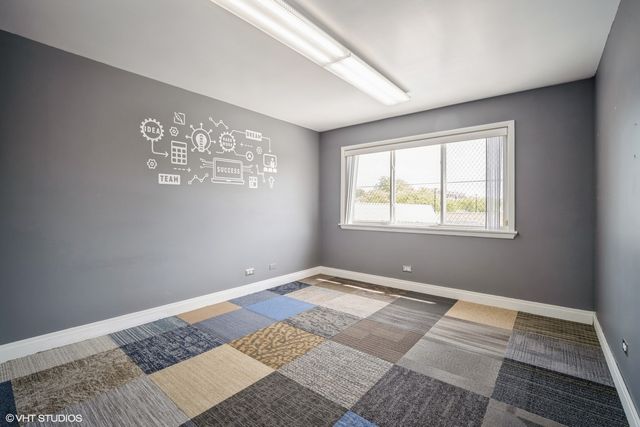 8755 Trumbull Avenue, Skokie, IL 60076