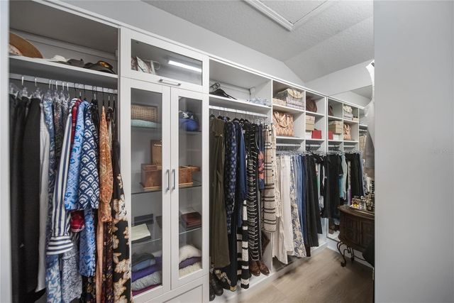 2501 BOONE COURT, Sarasota, FL 34237