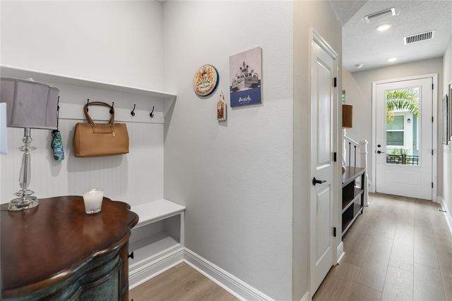 2501 BOONE COURT, Sarasota, FL 34237