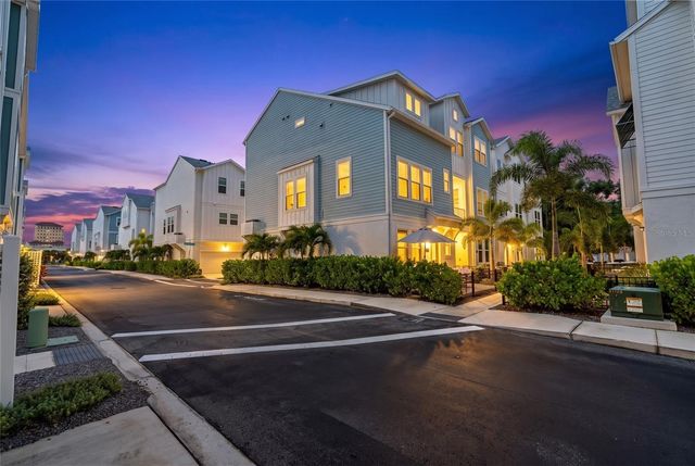 2501 BOONE COURT, Sarasota, FL 34237