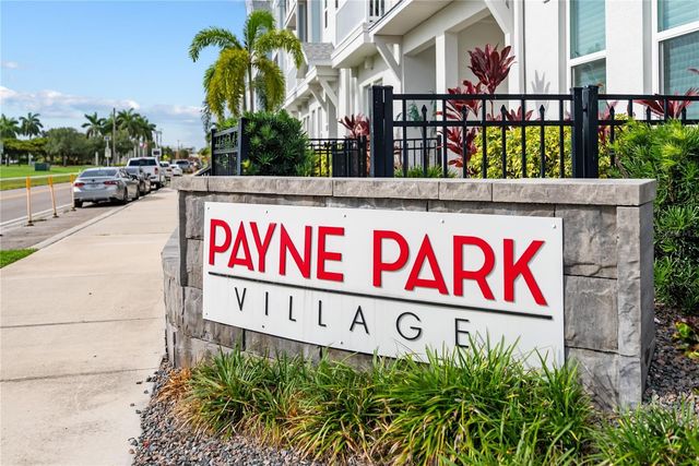 2501 BOONE COURT, Sarasota, FL 34237