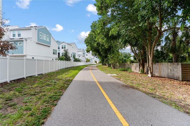 2501 BOONE COURT, Sarasota, FL 34237