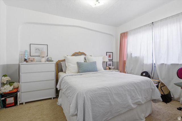 557 E SHERMAN AVE, Salt Lake City, UT 84105
