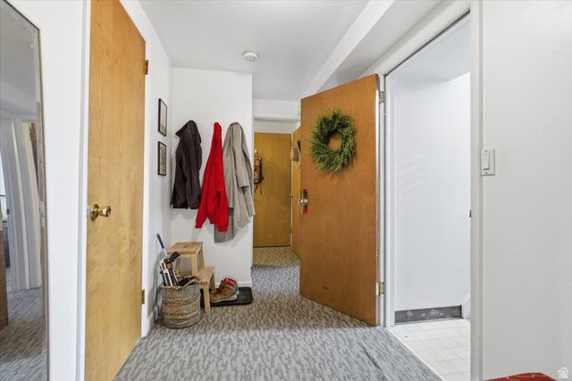 557 E SHERMAN AVE, Salt Lake City, UT 84105