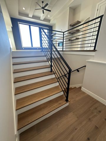 5127 Oak Ridge Court, Bettendorf, IA 52722