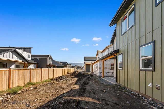 817 Spaniel Lane, Belgrade, MT 59714