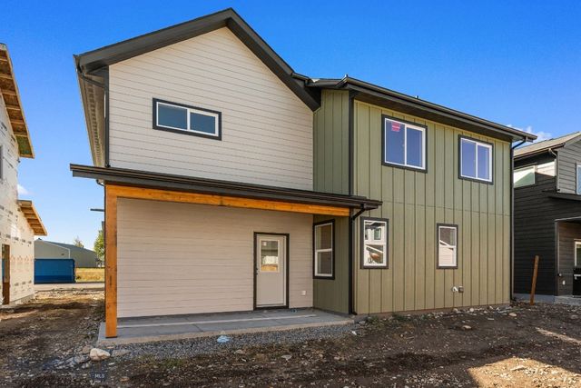 817 Spaniel Lane, Belgrade, MT 59714