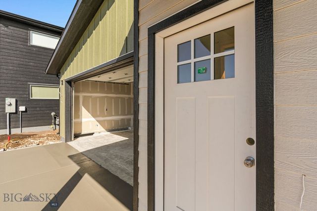 817 Spaniel Lane, Belgrade, MT 59714