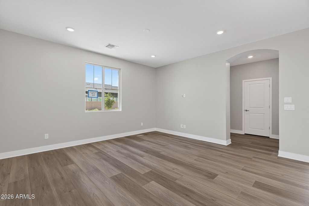 13537 N 158TH Avenue, Surprise, AZ 85379 — photo 5