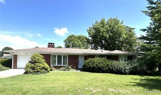 4204 S Park Drive, Belleville, IL 62226