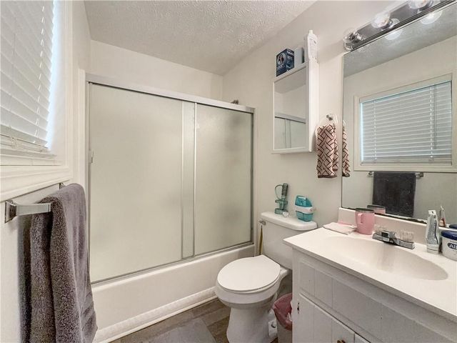 424 JOHNSON Road, Lawrenceville, GA 30046