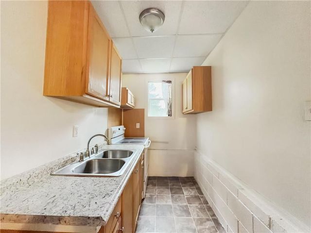 424 JOHNSON Road, Lawrenceville, GA 30046