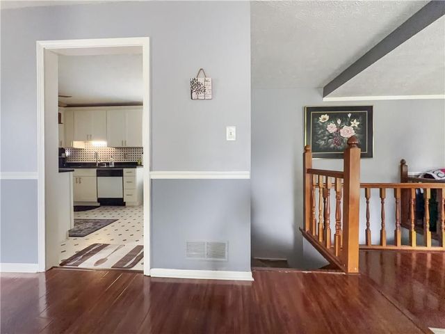 424 JOHNSON Road, Lawrenceville, GA 30046