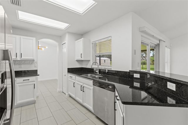 1392 SW Sudder Ave, Saint Lucie West, FL 34953