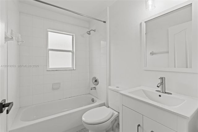 1392 SW Sudder Ave, Saint Lucie West, FL 34953