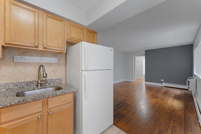 6001 N Kenmore Avenue 307, Chicago, IL 60660