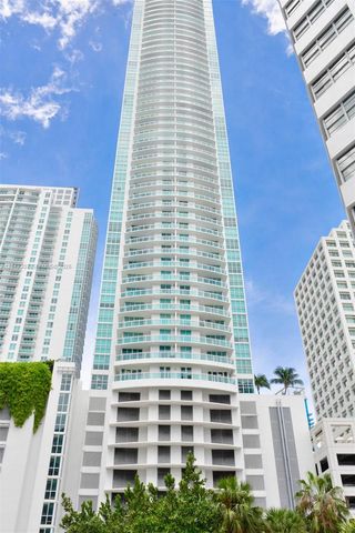 950 Brickell Bay Dr 3406, Miami, FL 33131