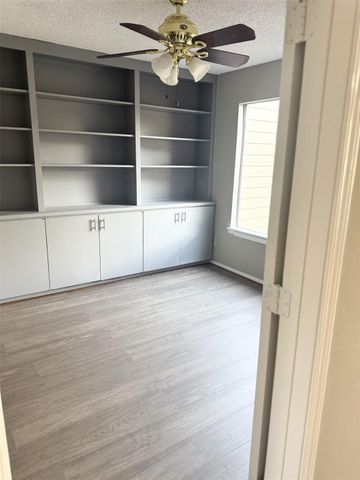 10326 Cook Road 326, Houston, TX 77099