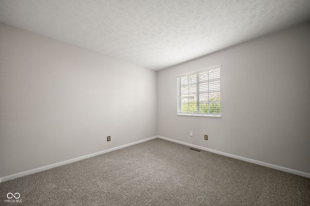 18748 Northridge Drive, Noblesville, IN 46060