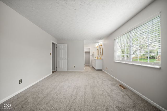 18748 Northridge Drive, Noblesville, IN 46060