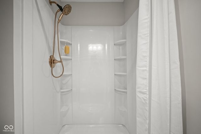 18748 Northridge Drive, Noblesville, IN 46060