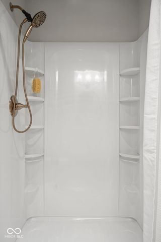 18748 Northridge Drive, Noblesville, IN 46060