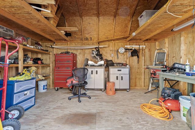 160 Emma Lane, Trenton, GA 30752