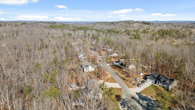 160 Emma Lane, Trenton, GA 30752