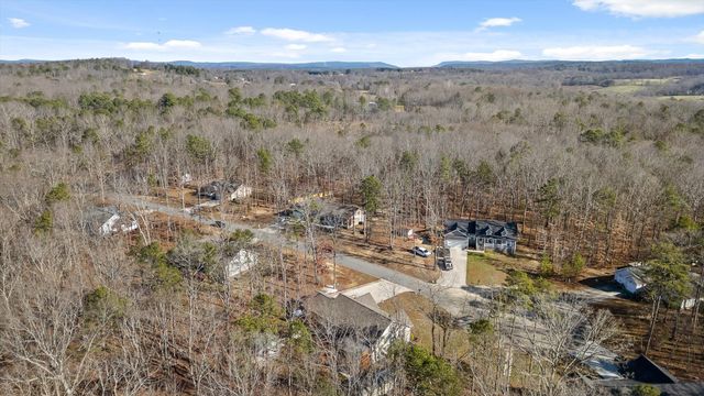 160 Emma Lane, Trenton, GA 30752