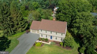 849 AYLESBURY DR, Lancaster, PA 17601