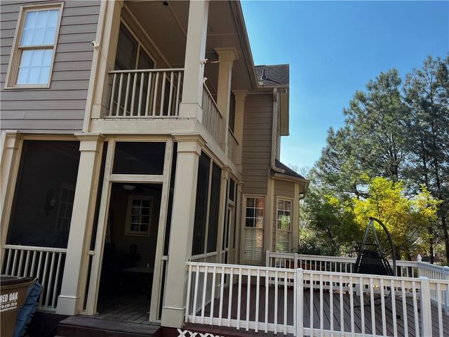 905 Misty Wood Lane, Suwanee, GA 30024