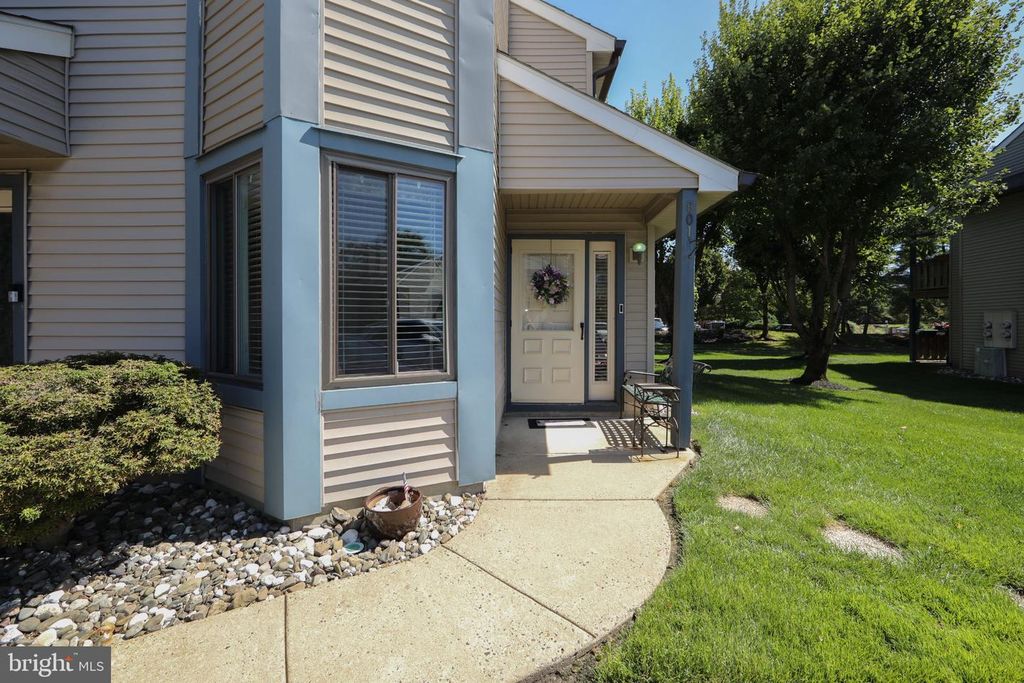 801 CHESTERWOOD CT, MARLTON, NJ 08053 — photo 2