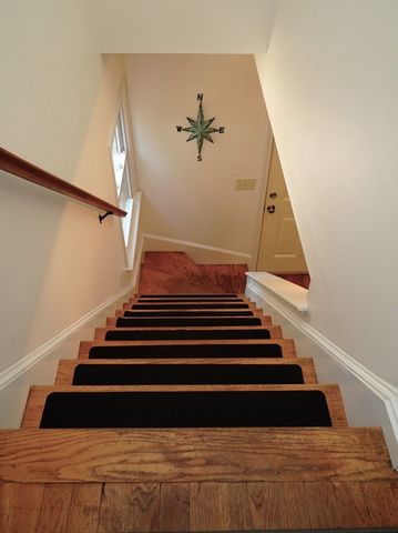 167 Karen Cir, Holliston, MA 01746