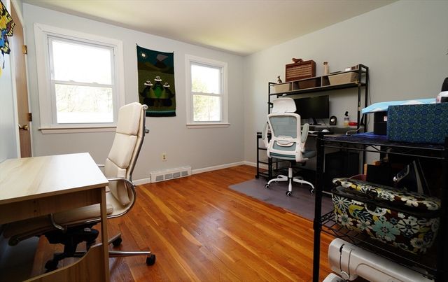 167 Karen Cir, Holliston, MA 01746