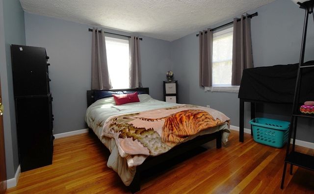 167 Karen Cir, Holliston, MA 01746