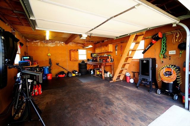 167 Karen Cir, Holliston, MA 01746