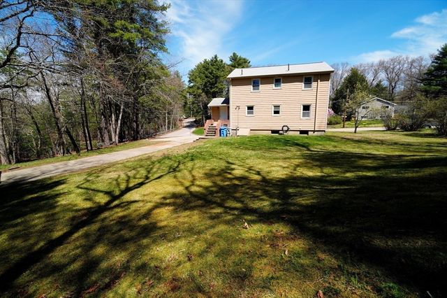 167 Karen Cir, Holliston, MA 01746