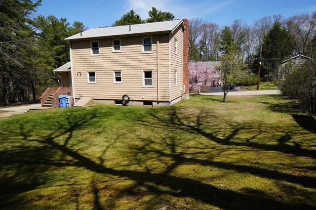 167 Karen Cir, Holliston, MA 01746