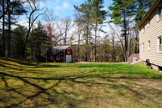 167 Karen Cir, Holliston, MA 01746