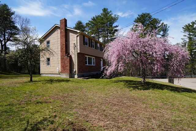 167 Karen Cir, Holliston, MA 01746