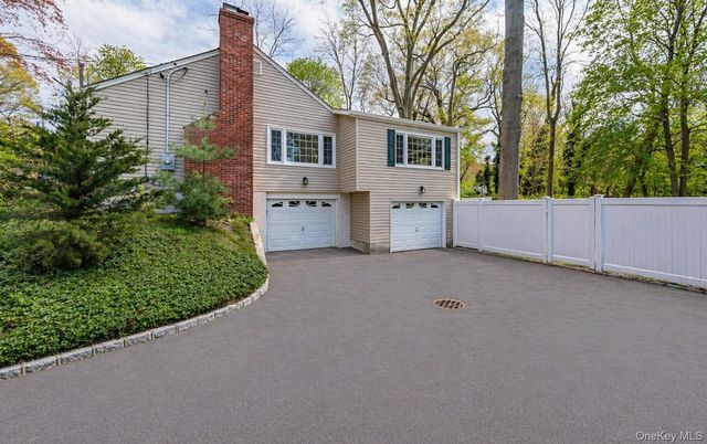 6 Huyler Road, Setauket, NY 11733