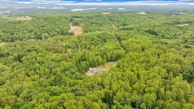 223 Moonriver LN, Moneta, VA 24121